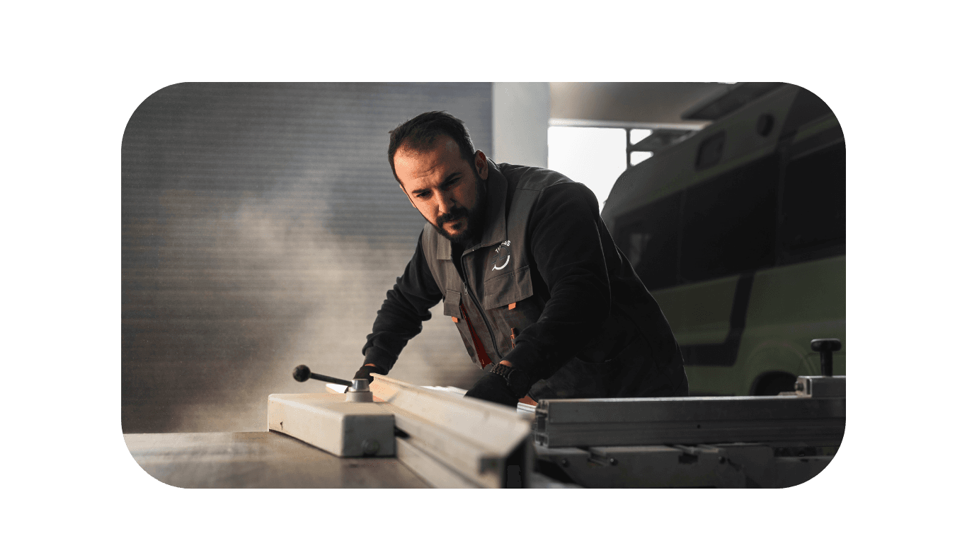 Timeless Karavan atölyesinde usta işçiliği